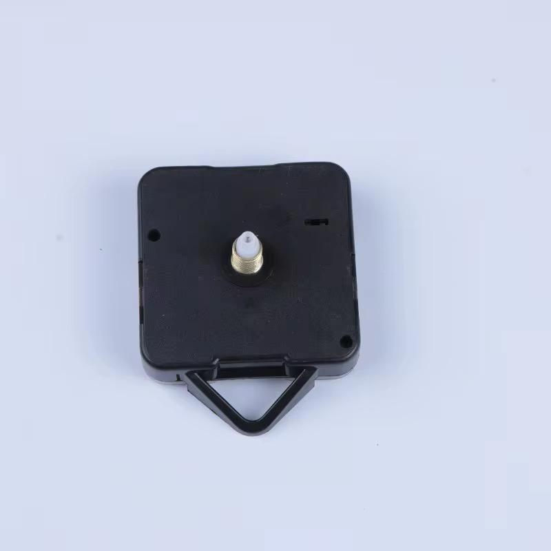 ساعة حائط صامتة